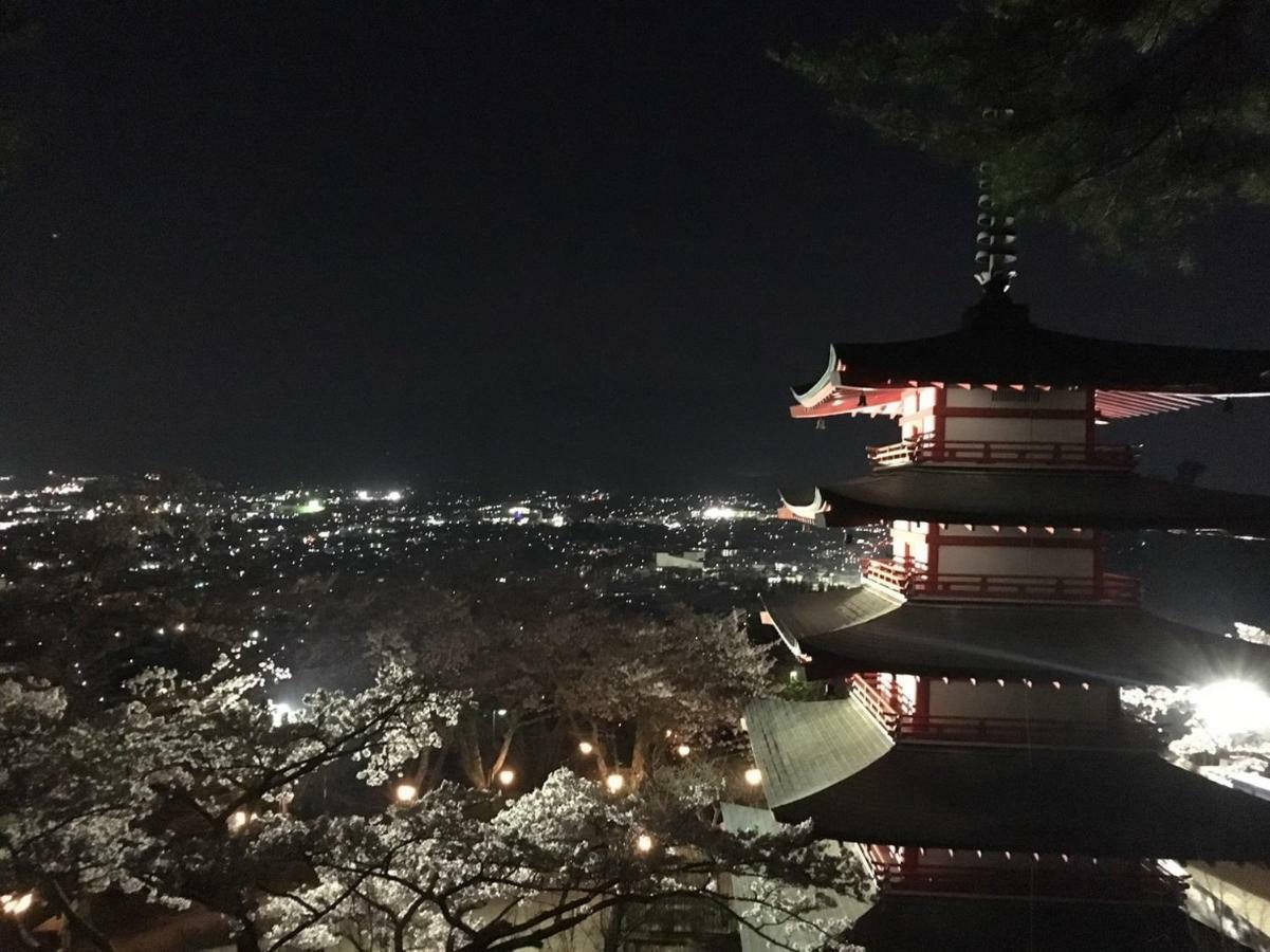 Guesthouse Arakura Fujiyoshida Buitenkant foto